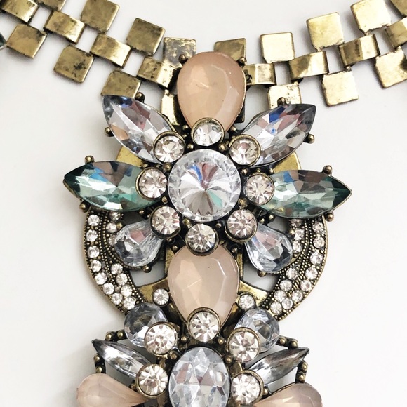 Express antiqued gold intricate statement necklace - Picture 3 of 5